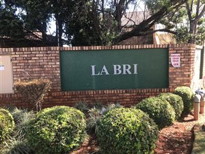 3 Bed Townhouse in Rietvalleirand