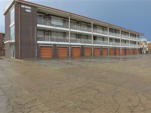 2 Bedroom Apartment in Vereeniging