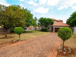 4 Bed House in Irene View Estate
