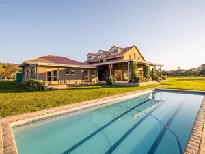 2.7 ha Smallholding in Gonubie