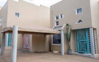 2 Bedroom Townhouse in Bryanston West