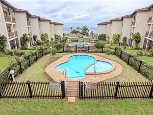 2 Bed Apartment in Uvongo