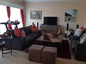 4 Bed House in Monument Heights