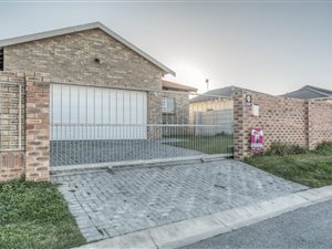 3 Bed House in Parsons Ridge