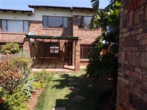 3 Bed Duplex in Fairland