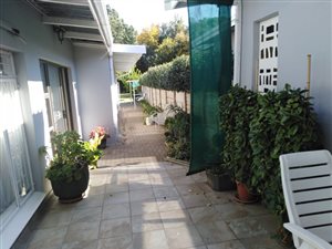 3 Bed House in Universitas