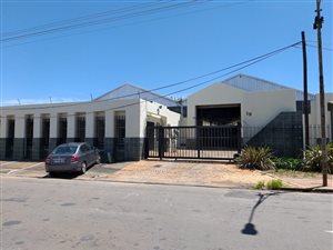 1822 m² Industrial space in Industria West