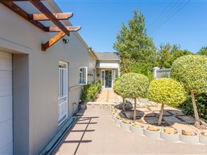 3 Bed House in Courtrai