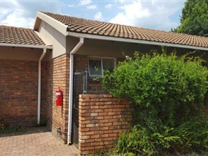 1 Bed Apartment in Lydenburg