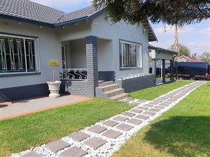 4 Bed House in Menlo Park