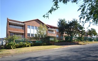 2 Bedroom Apartment in Victory Park