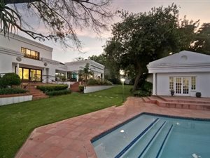 4 Bed House in Waverley
