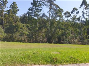 915 m² Land available in Heather Park