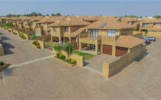 4 Bedroom Townhouse in North Riding