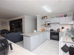 3 Bed House in Joubert Park
