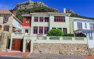4 Bedroom House in St James