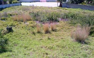 980 m² Land available in Upper Town