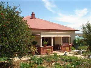 3 Bed House in Machadodorp