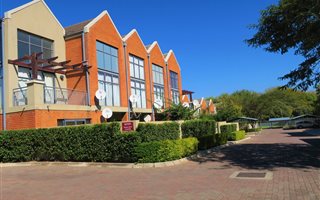 1 Bedroom Townhouse in Darrenwood