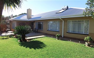 4 Bedroom House in Kimberley