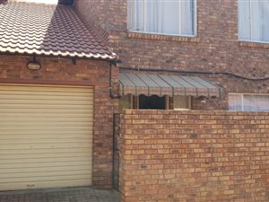 3 Bed Duplex in Clarina