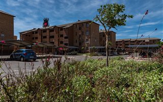2 Bedroom Apartment in Heuweloord