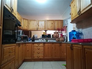 3 Bed Apartment in Arboretum