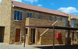 2 Bedroom Flat in Clarina