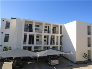 3 Bed Apartment in Somerset West Central
