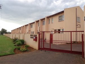 3 Bed Townhouse in Kibler Park