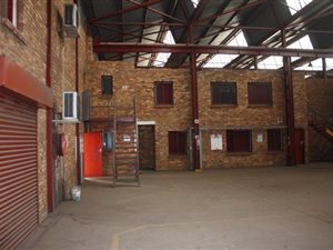 Industrial space in Vanderbijlpark CE6