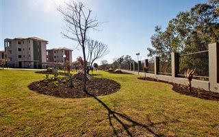 1 Bedroom Apartment in Lonehill