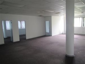 353 m² Office Space in Asherville