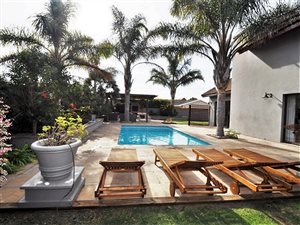 3 Bed House in Seaside Longships