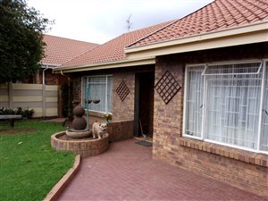 3 Bed House in Visagie Park