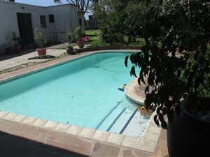 8284 m² Farm in East London Central