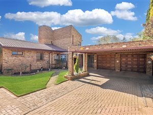 3 Bed House in Country View