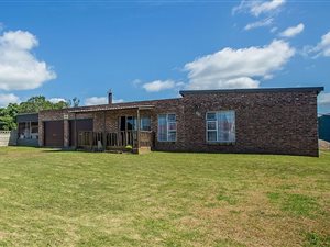 3 Bed House in Riversbend