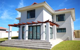 5 Bedroom House in Balugha River Estate