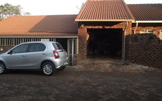 3 Bedroom Townhouse in Aquapark