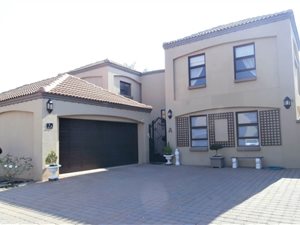 3 Bed Cluster in Morehill