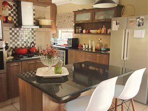 3 Bed Cluster in Waterval East