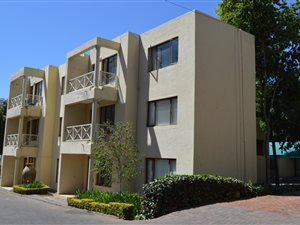 1 Bed Apartment in Melrose North