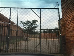700 m² Industrial space in Daspoort