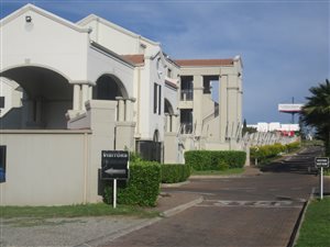 1 Bed Apartment in Erand Gardens
