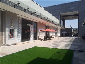 55 m² Retail Space in Jansen Park