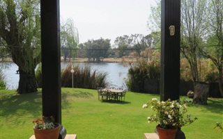 3 Bedroom House in Alphen Park