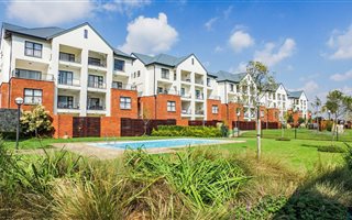 3 Bedroom Apartment in Greenstone Hill