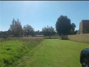 1380 m² Land available in Bakerton