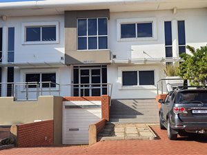 141 m² Commercial space in Umhlanga Rocks